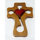 Kríž: drevený, 1 srdce - vyrezávaný (LK03-H)