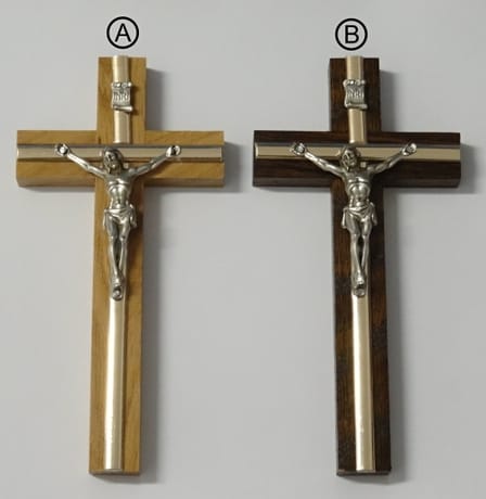 Kríž drev. s lištou - 16 cm