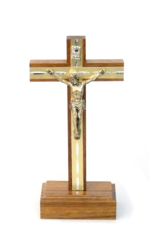 Kríž: drevený, s lištou na postavenie (CLB32)