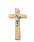 Kríž: drevený s Benediktínskou medailou - prírodný (KVZ001)